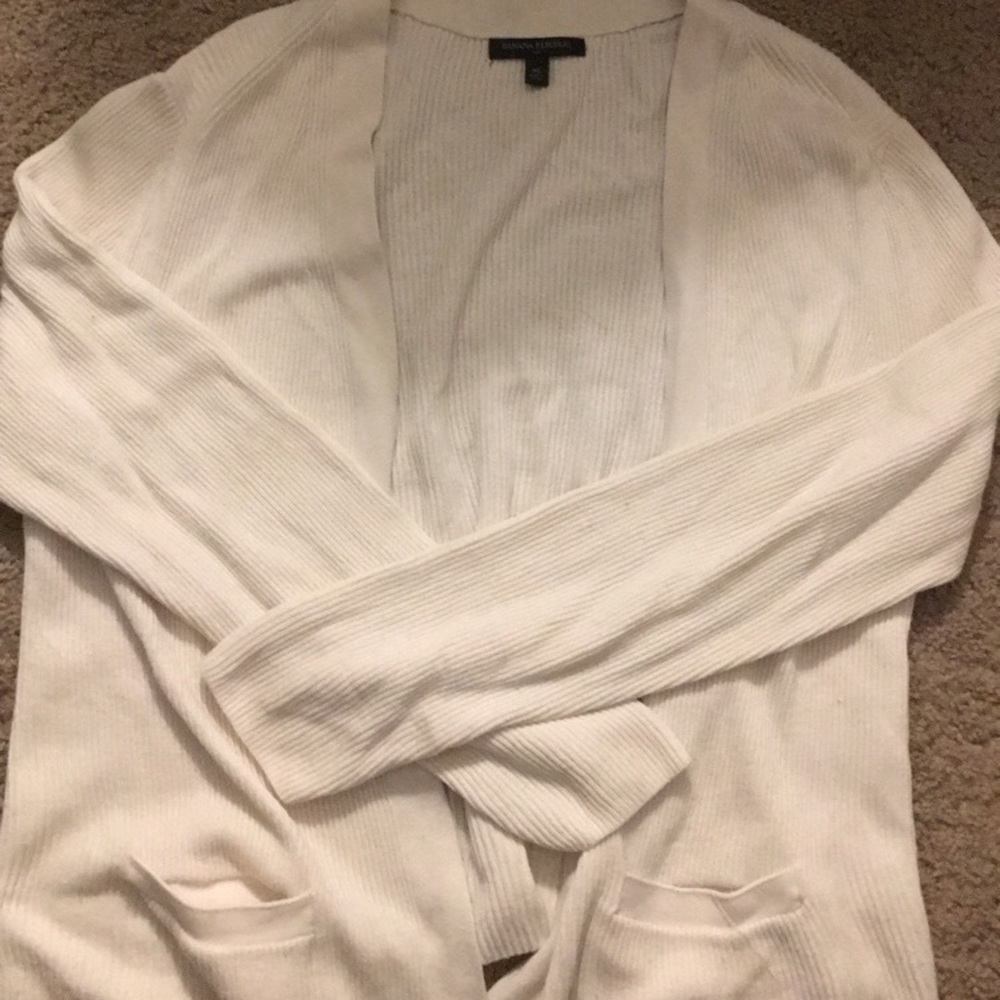 Banana Republic ribbed cardigan